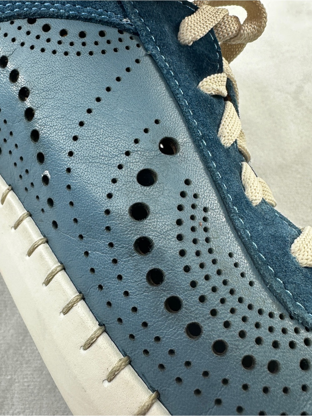Spring Step Blue Eyelet Sneakers Jumilla Leather Perforated Lace Up Women 11 - Picture 8 of 11